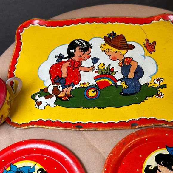 Extinct Cartoon & Mickey! Kids Play Memorabilia (Somewhat Rusty Tin Dishes!) - Picture 6 of 14
